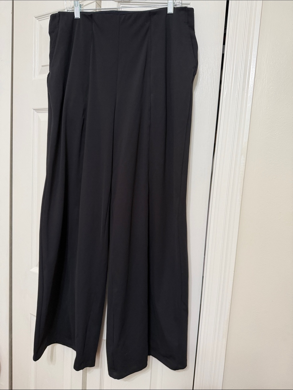 Old Navy Power Soft Classic Black Wide-Leg Women's Pants